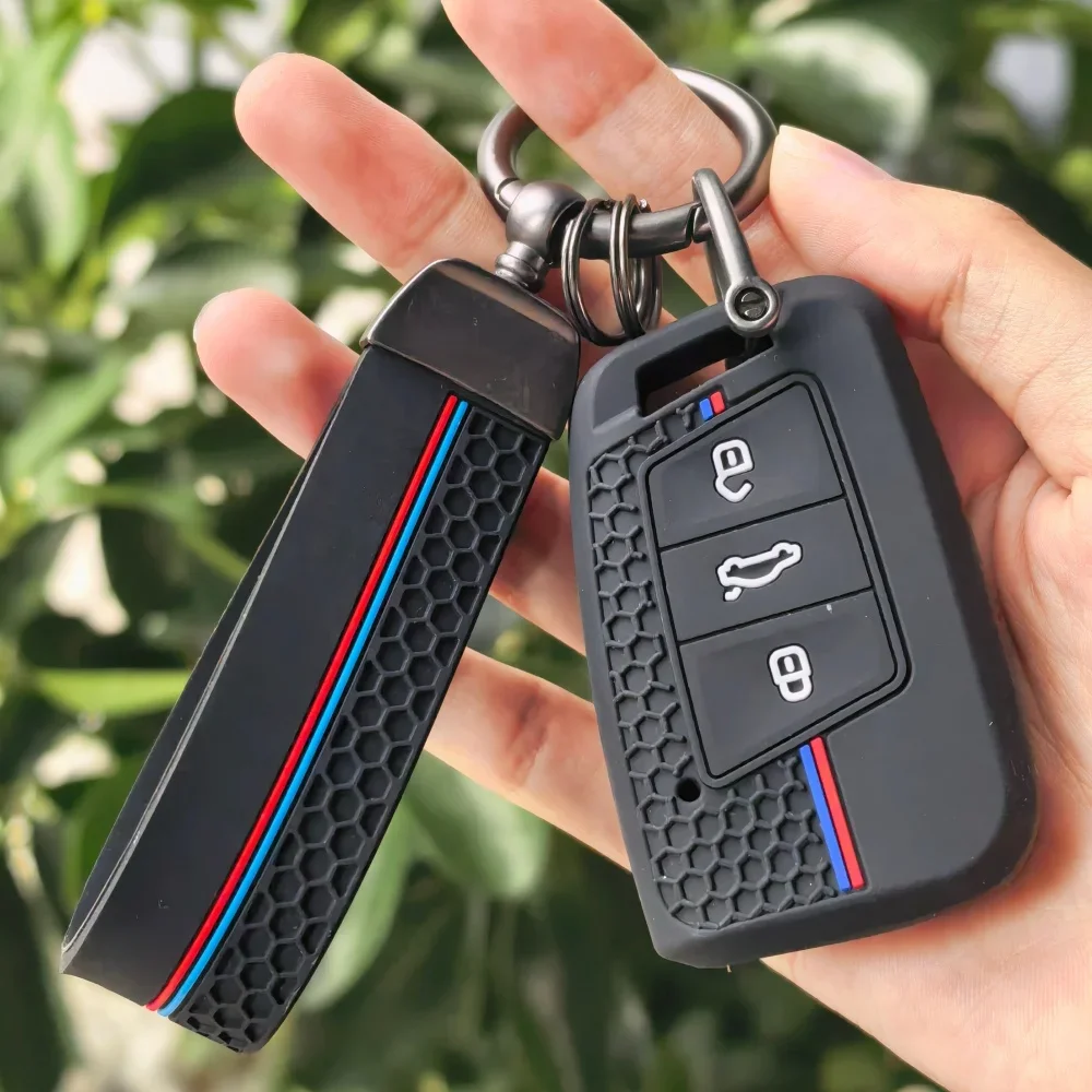Soft Silicone Key Cover Case For Skoda Octavia Kodiaq Karoq For Volkswagen VW Polo Passat B8 Tiguan 2 Protector Keychain