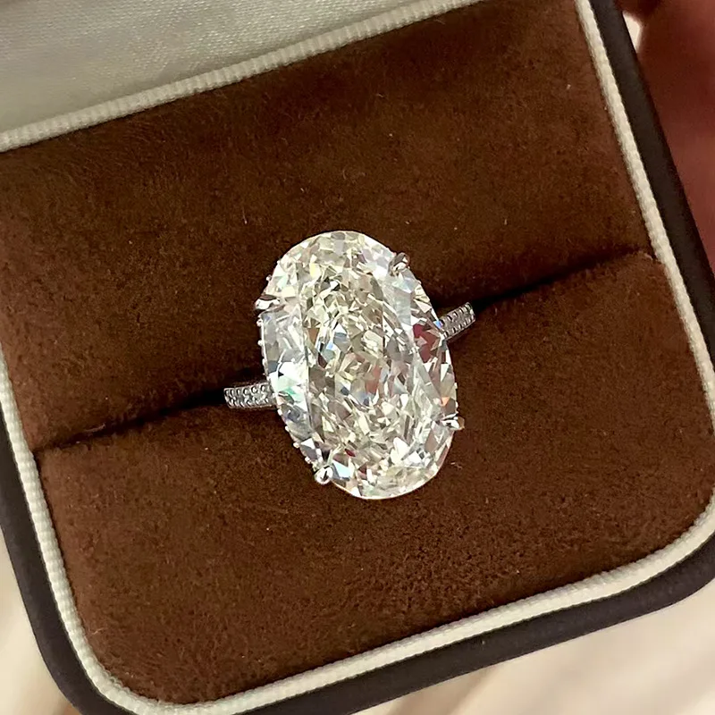 Luxury Oval 15Ct Lab Moissanite Diamond Ring 925 Sterling Silver Party Wedding Band Rings for Women Bridal Engagement Jewelry