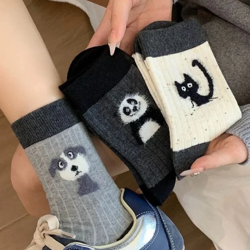 1/3 pairs Cute cartoon women's mid tube socks fashionable versatile autumn winter long socks casual comfortable women's socks