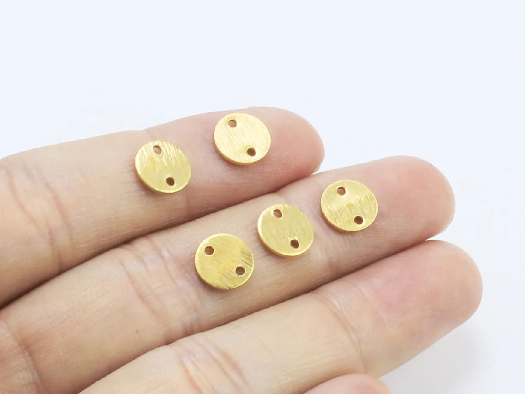 

50pcs Textured Round Earring Charms, Brass Charms for Jewelry Making, 8x0.85mm, Link Chain Connector, Jewelry Supplies R1365