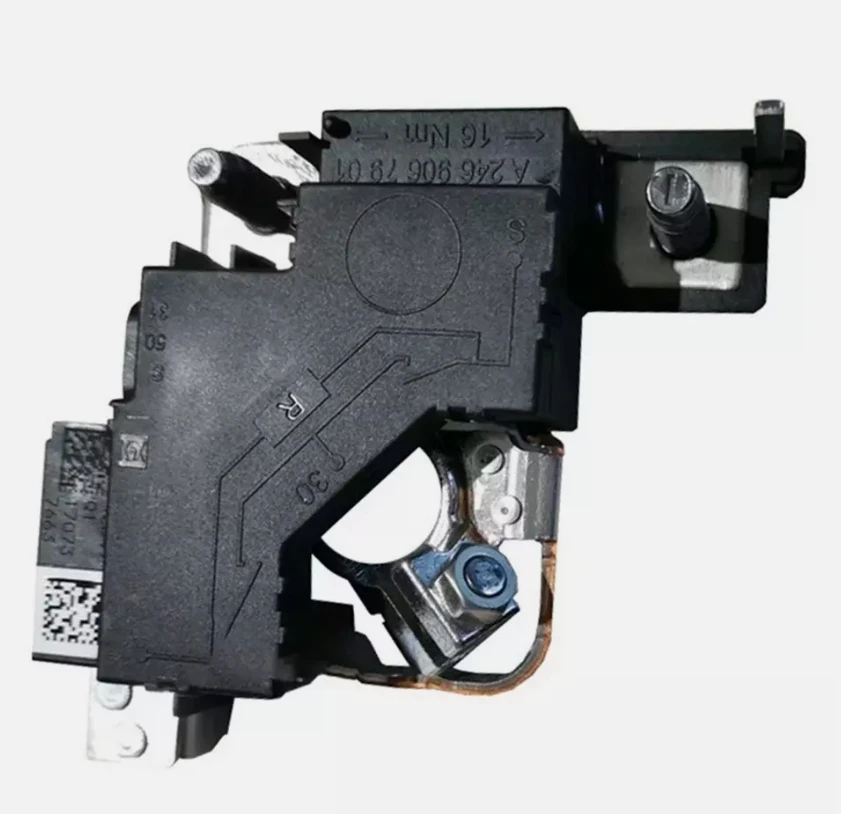 2469068601 2469067901 is suitable for Mercedes-Benz GLA Class C Class E class power failure protector