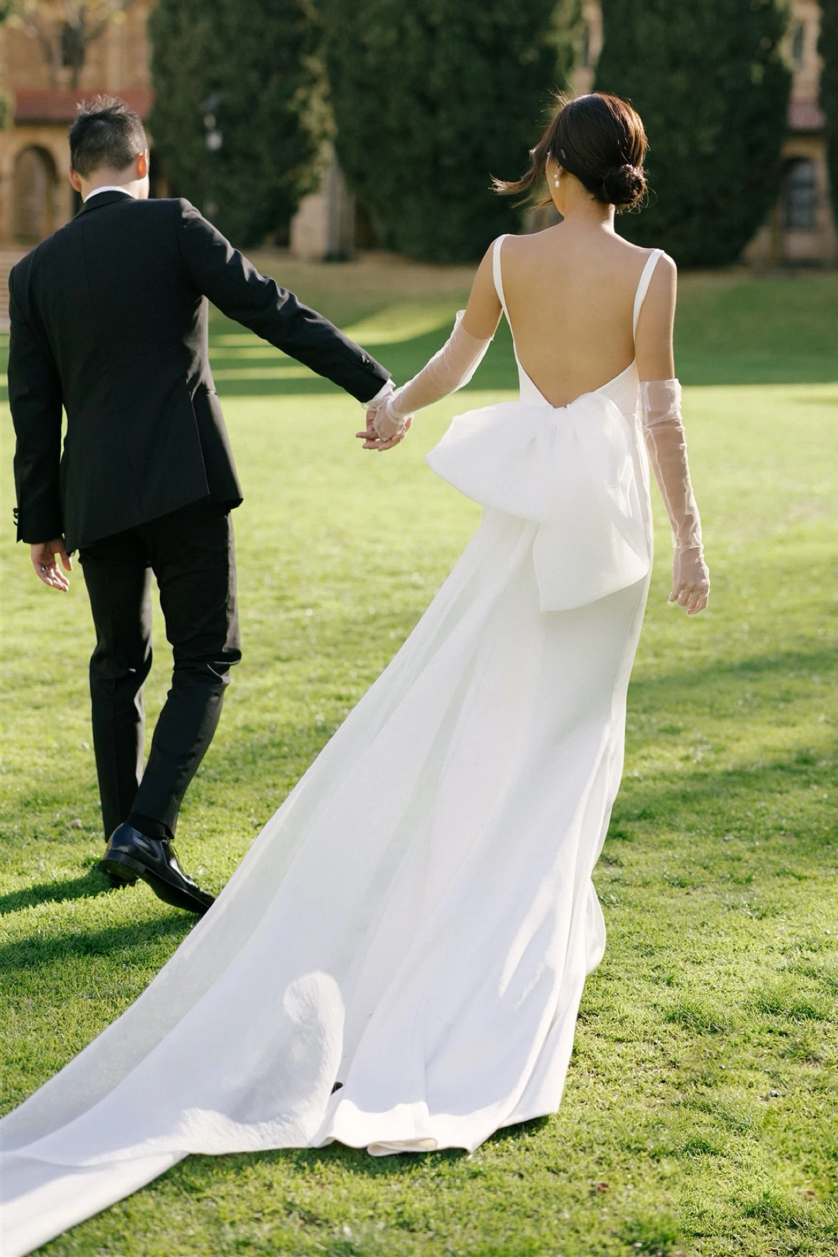 Vestido de novia de satén suave sin mangas con lazo en la espalda, traje de novia con tirantes finos para playa