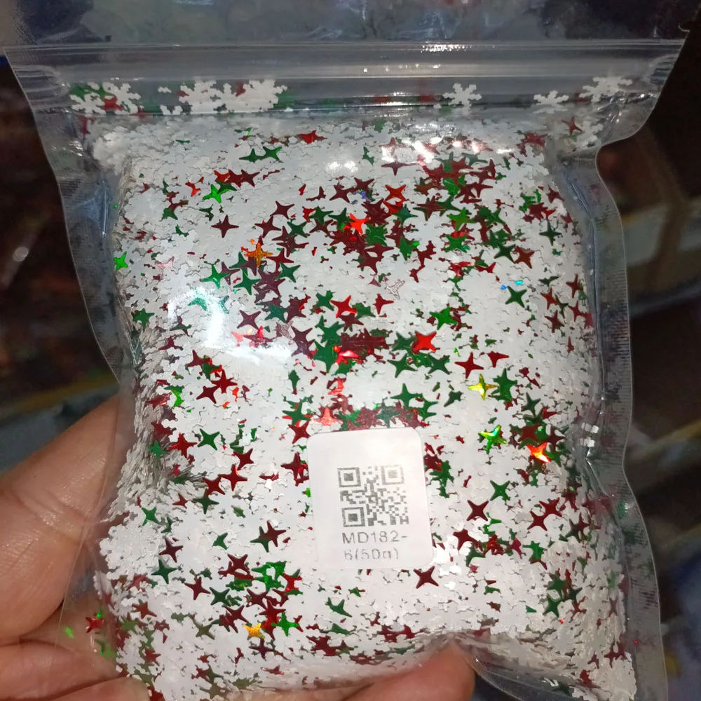 50g 3D Christmas Snowflakes Nail Glitter Sequins Winter Mixed-Design Hollow-Out White Snow Flakes Spangles Xmas Nail Art Decor