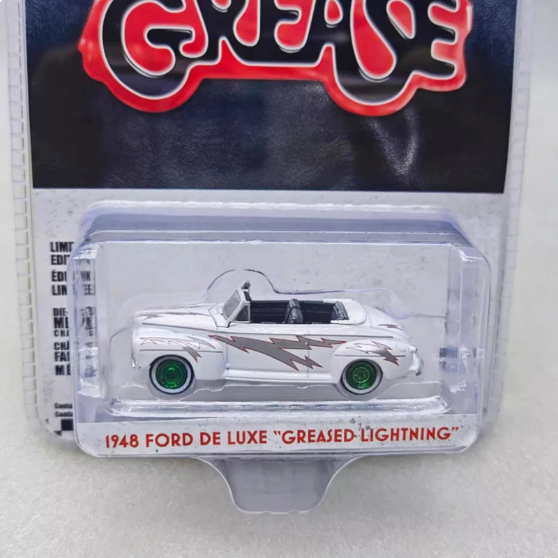 Greenlight 1:64 Scale 1948 De Luxe Convertible-Green Machine Alloy Car Model Classics Adult Souvenir Gift Static Display