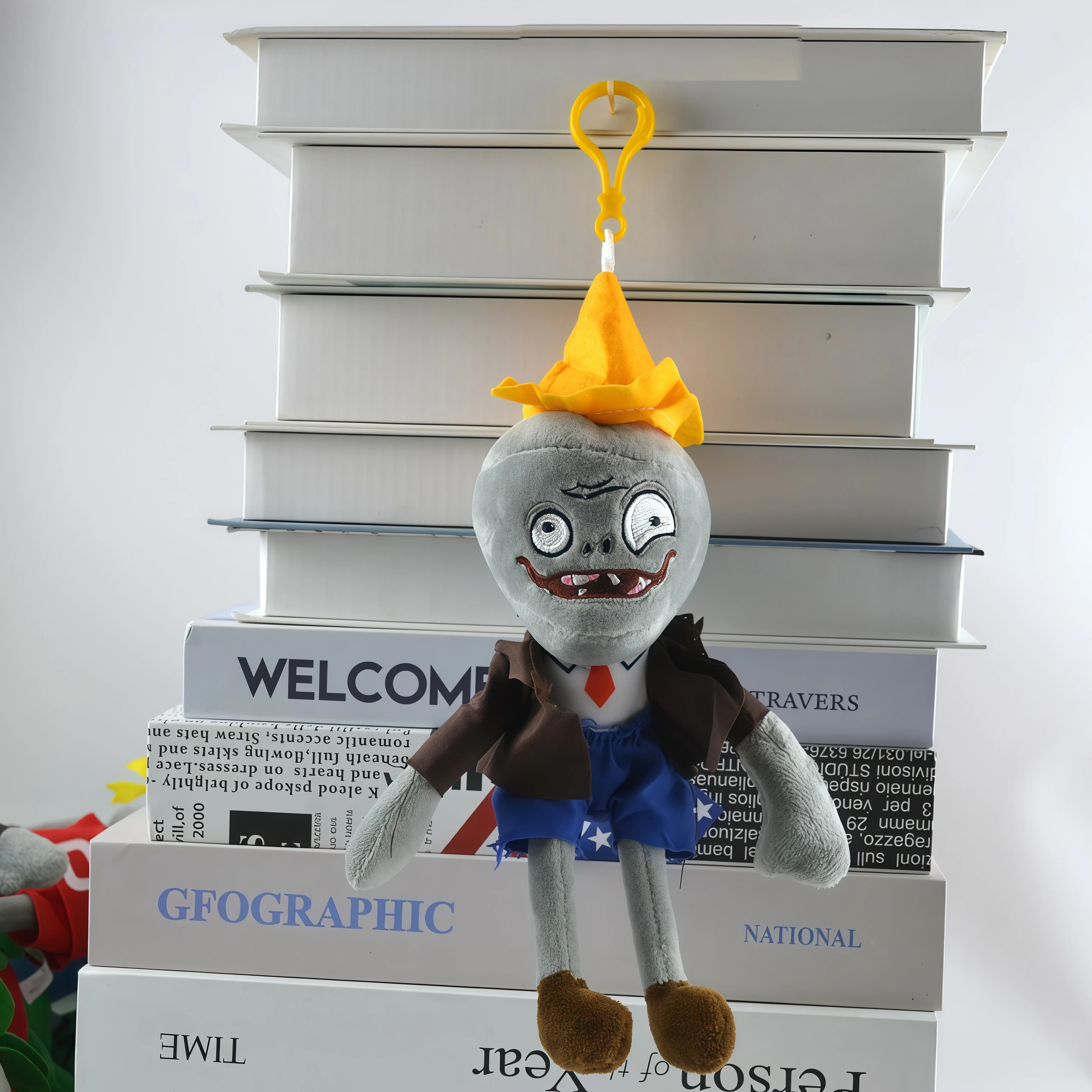 2025 New Style Plants vs Zombies Plush Pendant Cute SunFlower Peashooter Chomper Bag Keychain Decoration Stuffed Doll Kids Gift