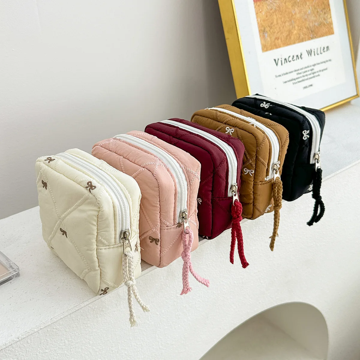 Embroidered Bow Mini Cosmetic Bag, Easy To Store Lipstick, Powder, Earplugs, Coins, Jewelry and Other Small Items