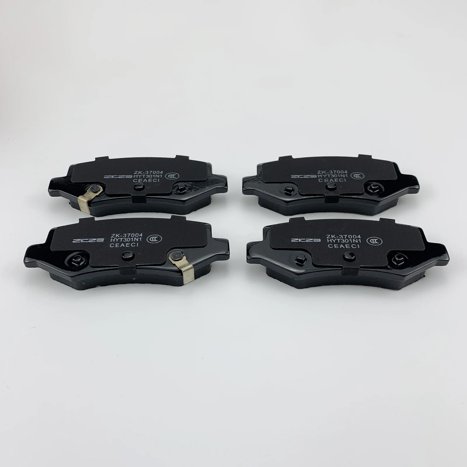 Rear Brake Pad Set For FAW X40 1.6L R7 BAOJUN 530 510 1.5L WULING HONGGUANG Almaz Asta BYD Song e2 S2 Disc Brake Ceramics Parts