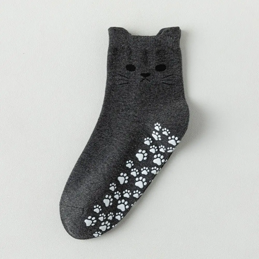 

New Cotton Pilates Socks Breathable Sweat-absorbent Cat Embroidery Socks Casual Harajuku Street Mid Tube Socks