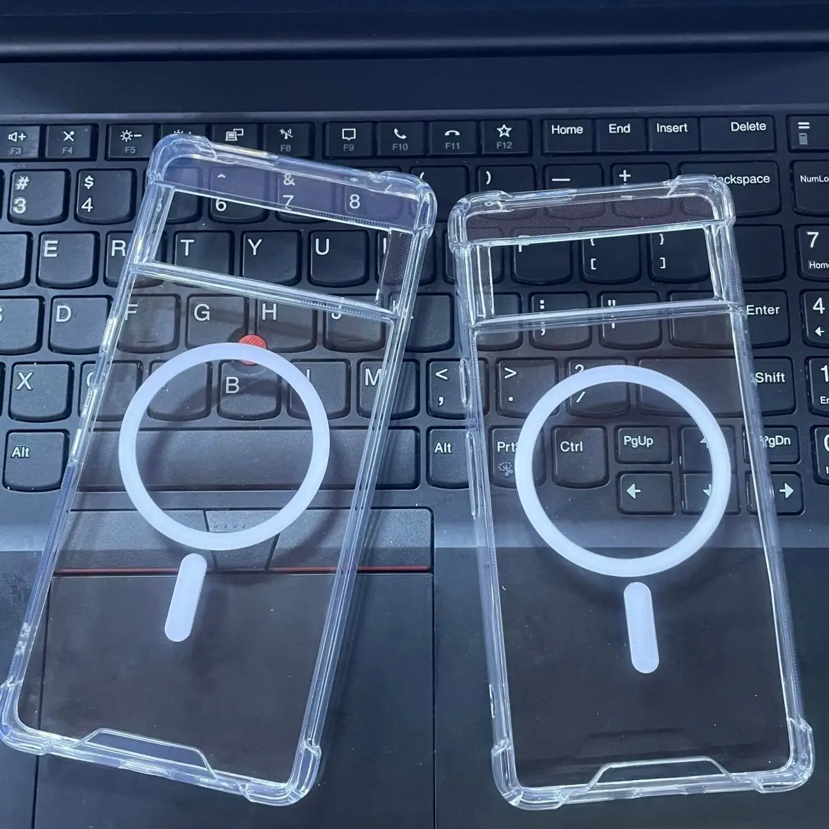 Google Pixel 10 9 Pro XL ケース 新品 シンプル 透明 マグネット式 落下防止カバー Pixel 9A 耐衝撃バンパー フンダ