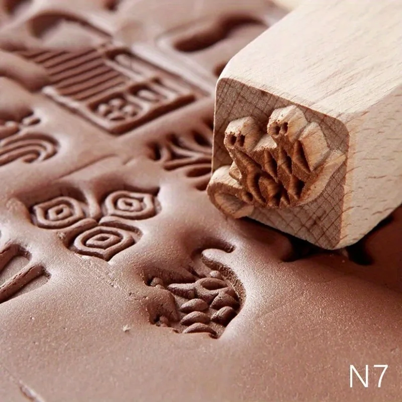 1Pc Handcrafted Beech Wood Stamp for DIY Clay & Pottery - Floral Design, Easy-to-Use Crafting Tool