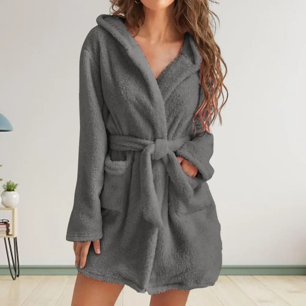 Women Solid Hooded Robe Coral Velvet Bathrobe Cute Warm Robe Flannel Kimono Bath Robe Dressing Gowns Sleepwear