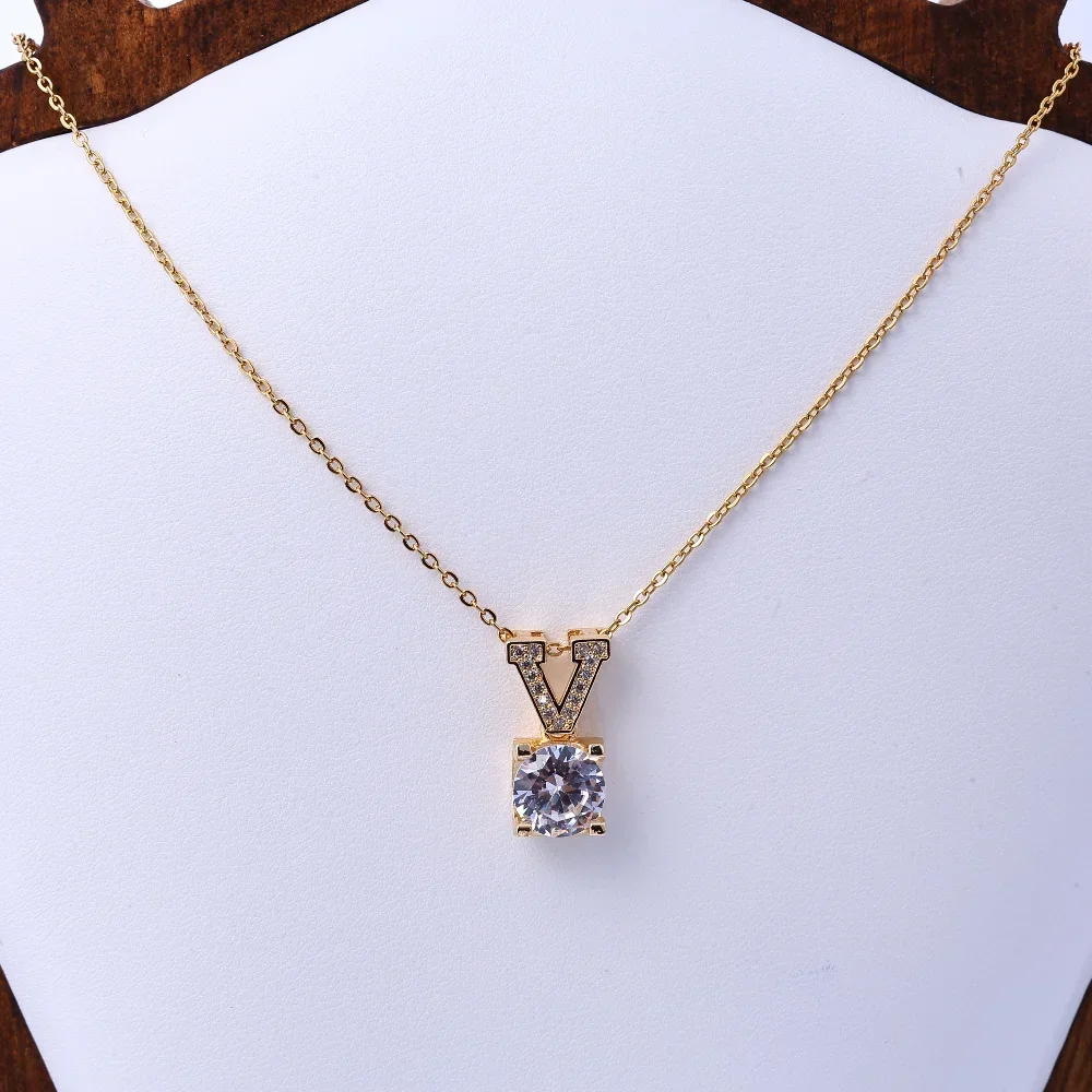 Beautiful Necklace - Light Luxury Style V Pendant with Micro Inlaid Zircon, Korean Version, Fashionable & High-End Gift, Versati