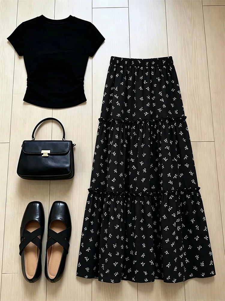 

Sweet Style Floral Print Half Skirt And Short Sleeve Top Women's Fashion Set Summer Collection Two Piece Suit by Yigu Jie