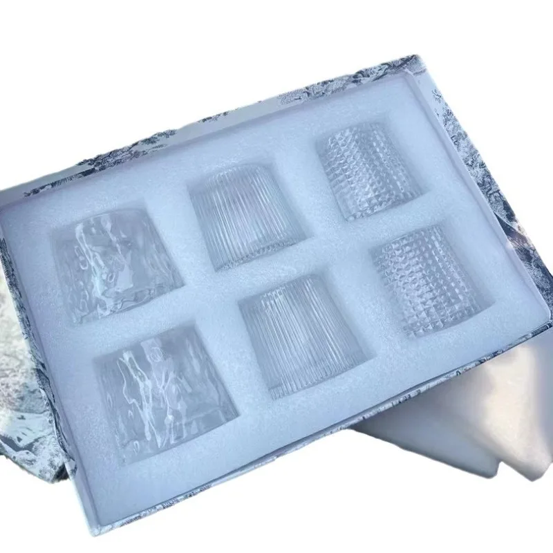 

Wind new rattan plaid water ripple transparent crystal gift box whisky