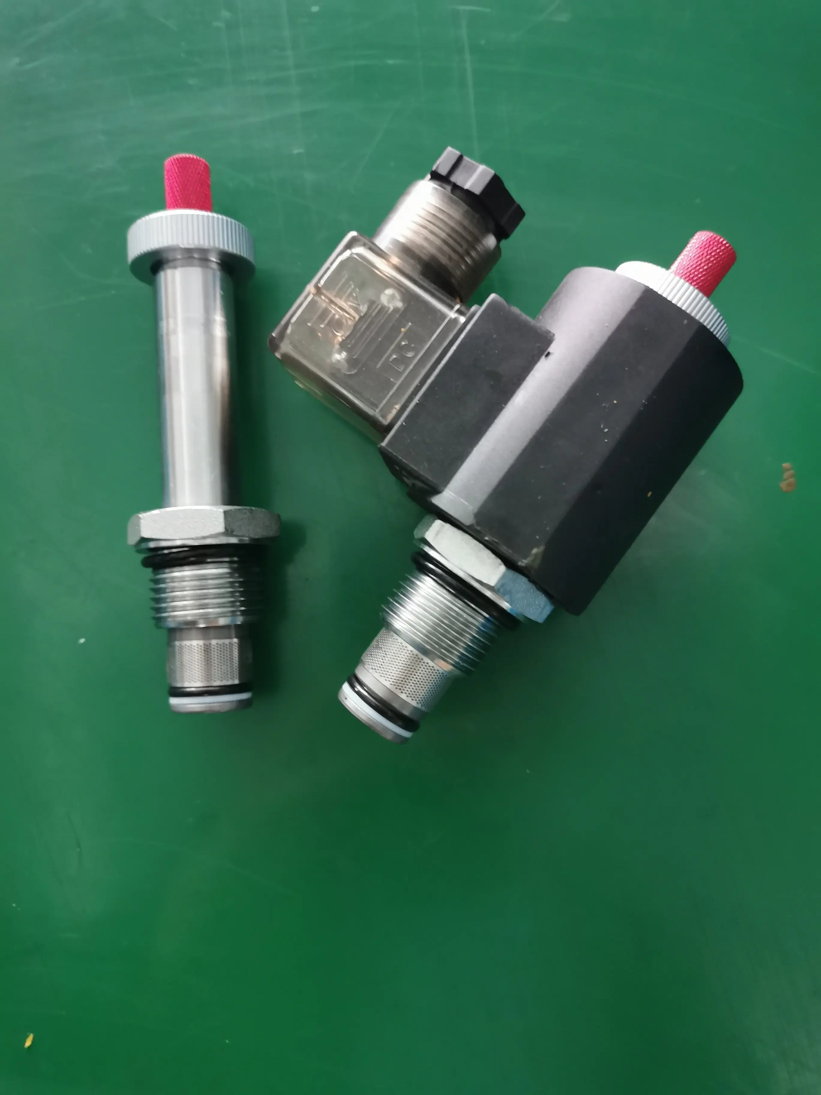 

DHF08-220H SV08 Normally Closed Solenoid Valve Pressure Holding Valve Unloading Valve Hydraulic Station of Hoist Power Unit