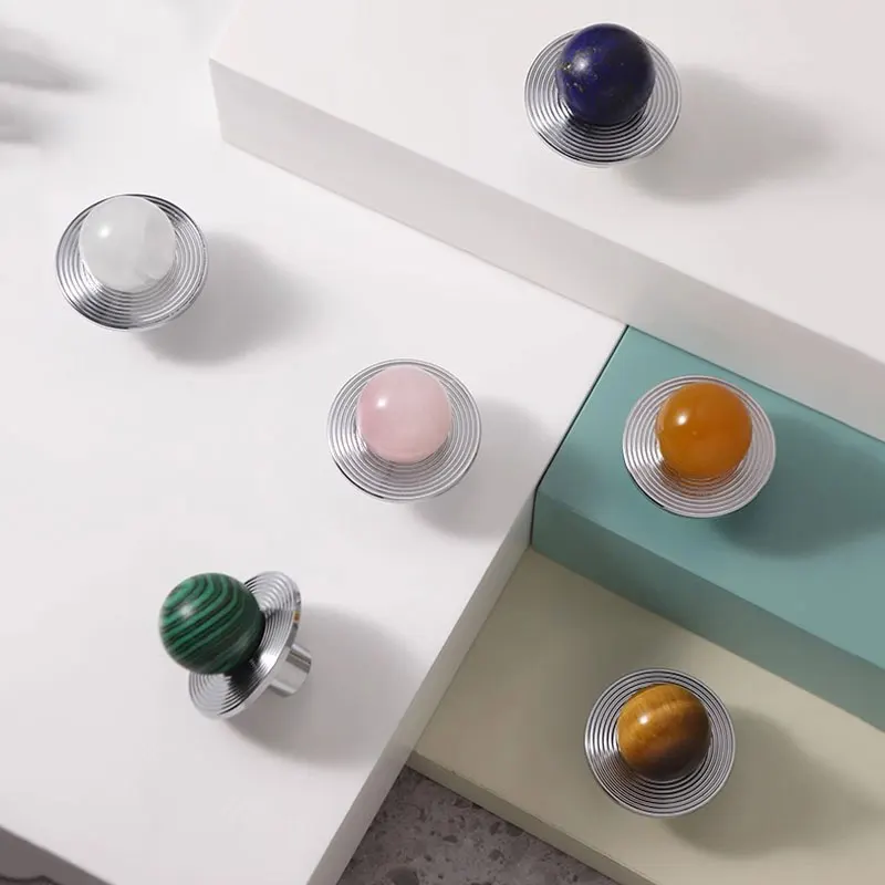 

Natural Stone with Brass Luxury Cabinet Handles Pink White Crystal Elegant Wardrobe Pulls Home Decor Drawer Cupboard Knobs