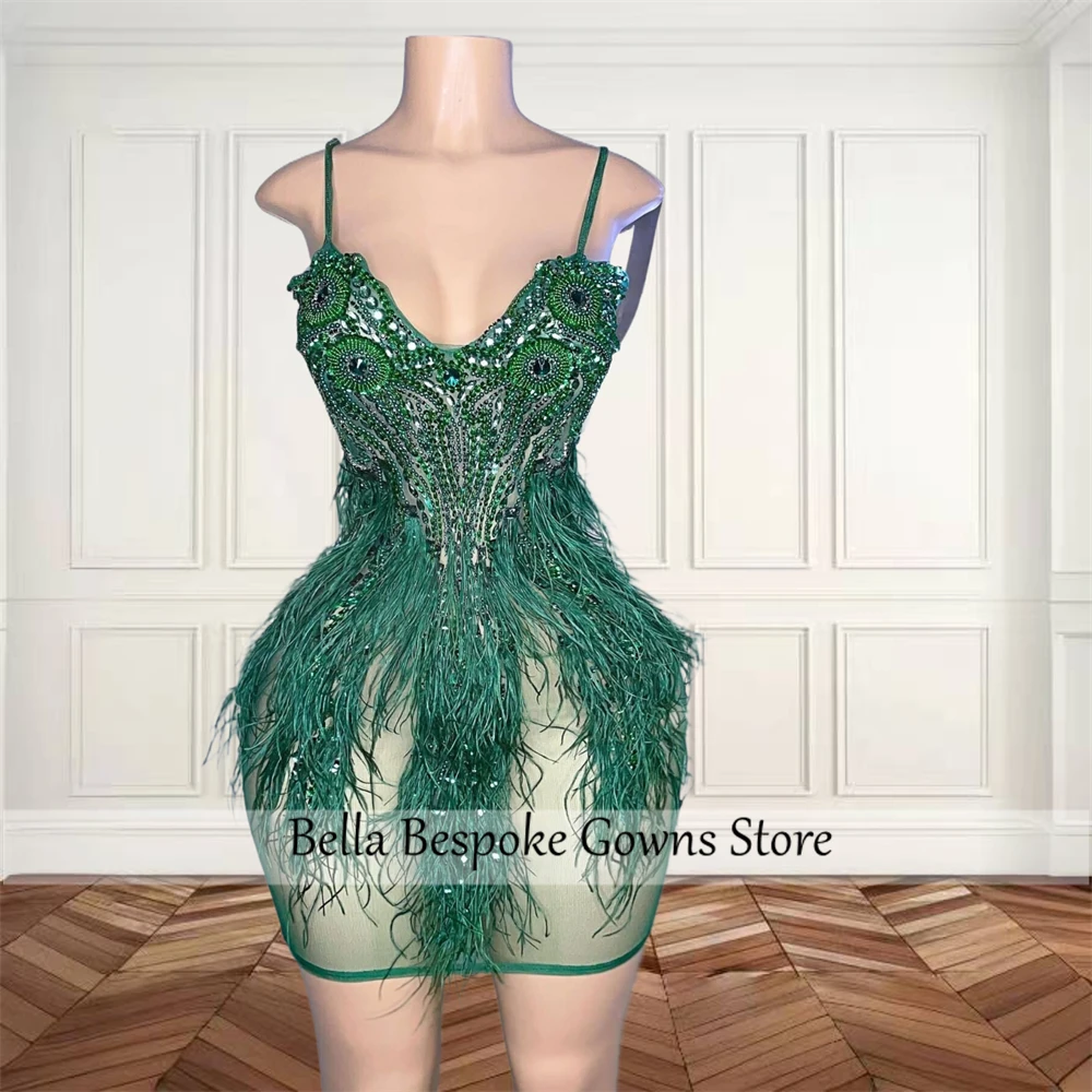 Emerald Green Sweetheart Short Prom Dresses For Black Girls Beaded Crystal 2024 Birthday Luxury Dress Feathers Mini Cocktail