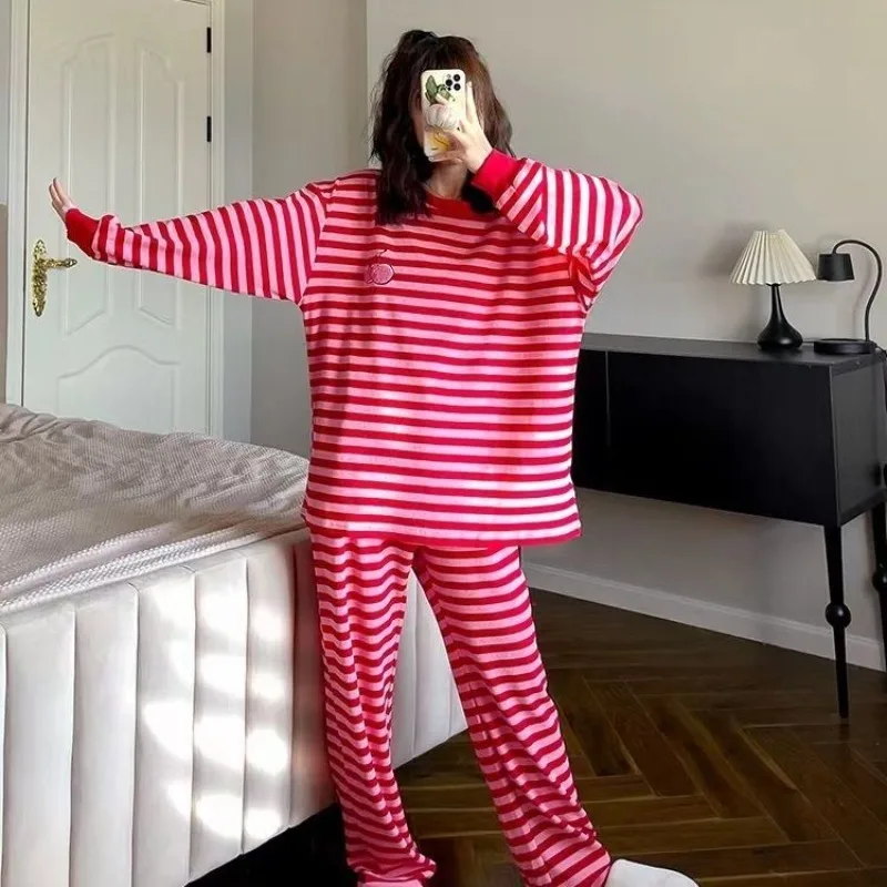 حجم كبير Ins الاتجاه منامة النساء الربيع قوس قزح مخطط فضفاض بأكمام طويلة البلوز بنطلون دعوى طالب عنبر المتسكعون