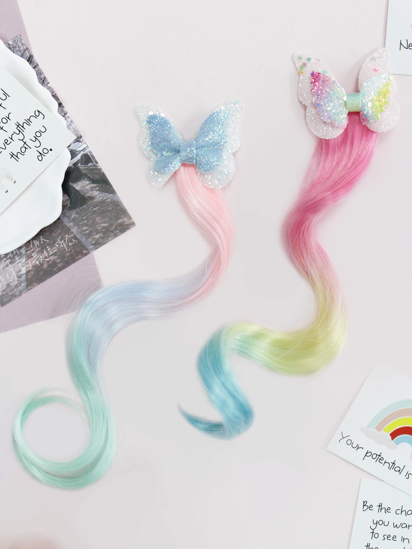 

Градиентная красочная заколка для волос с блестками и бантом, пучок синтетических волос, заколка для волос с блестящей бабочкой и прикрепленными прядими волос