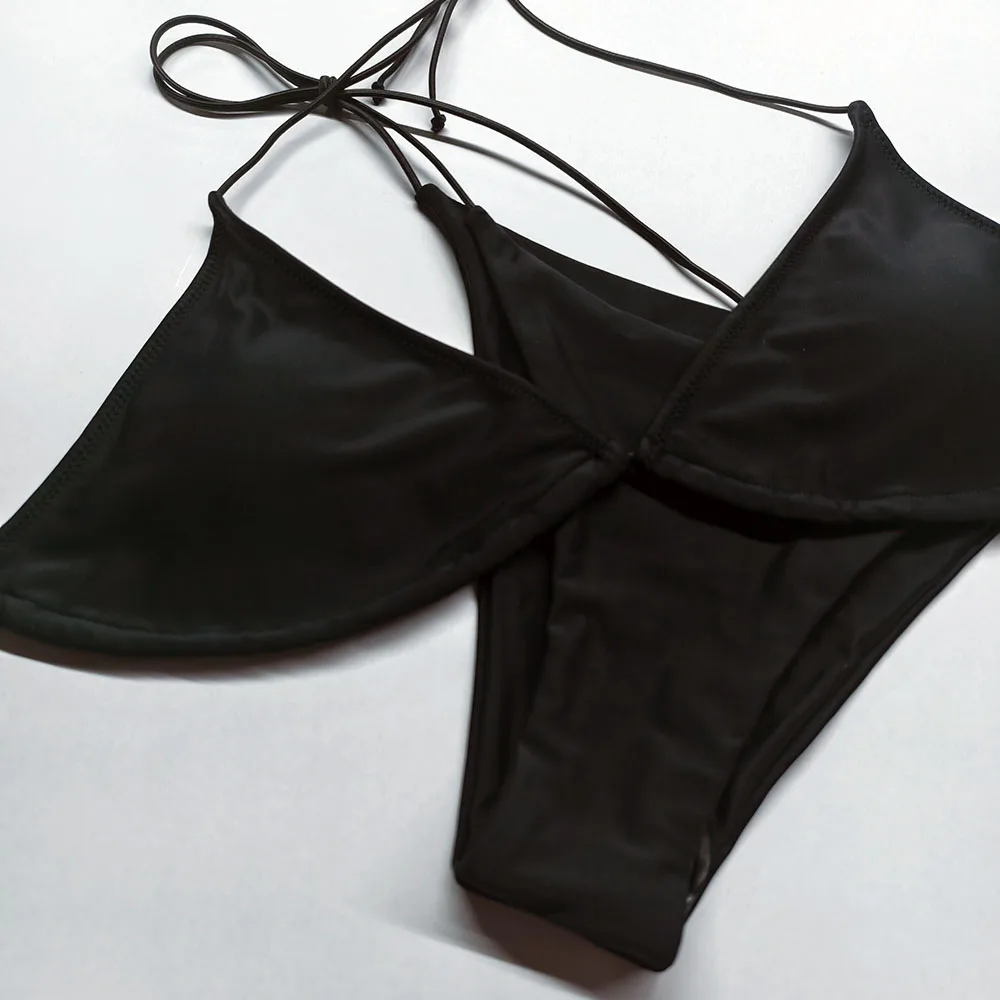 

Модный бикини LENITIVE FASHION из двухслойной ткани с широкими эластичными бретелями, молодежный стиль, треугольный вырез.