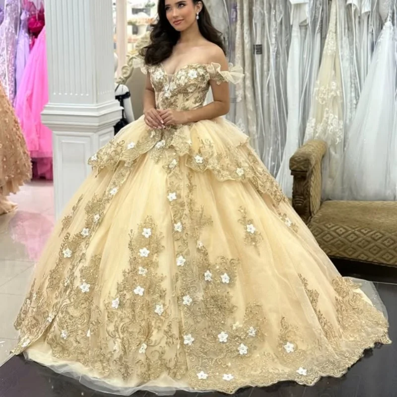 

Платье Quinceanera цвета шампанского с открытыми плечами, кружевное блестящее 3D цветочное наклейка, длинный хвост, платья de 15, Quinceanera ﻿ Настроить