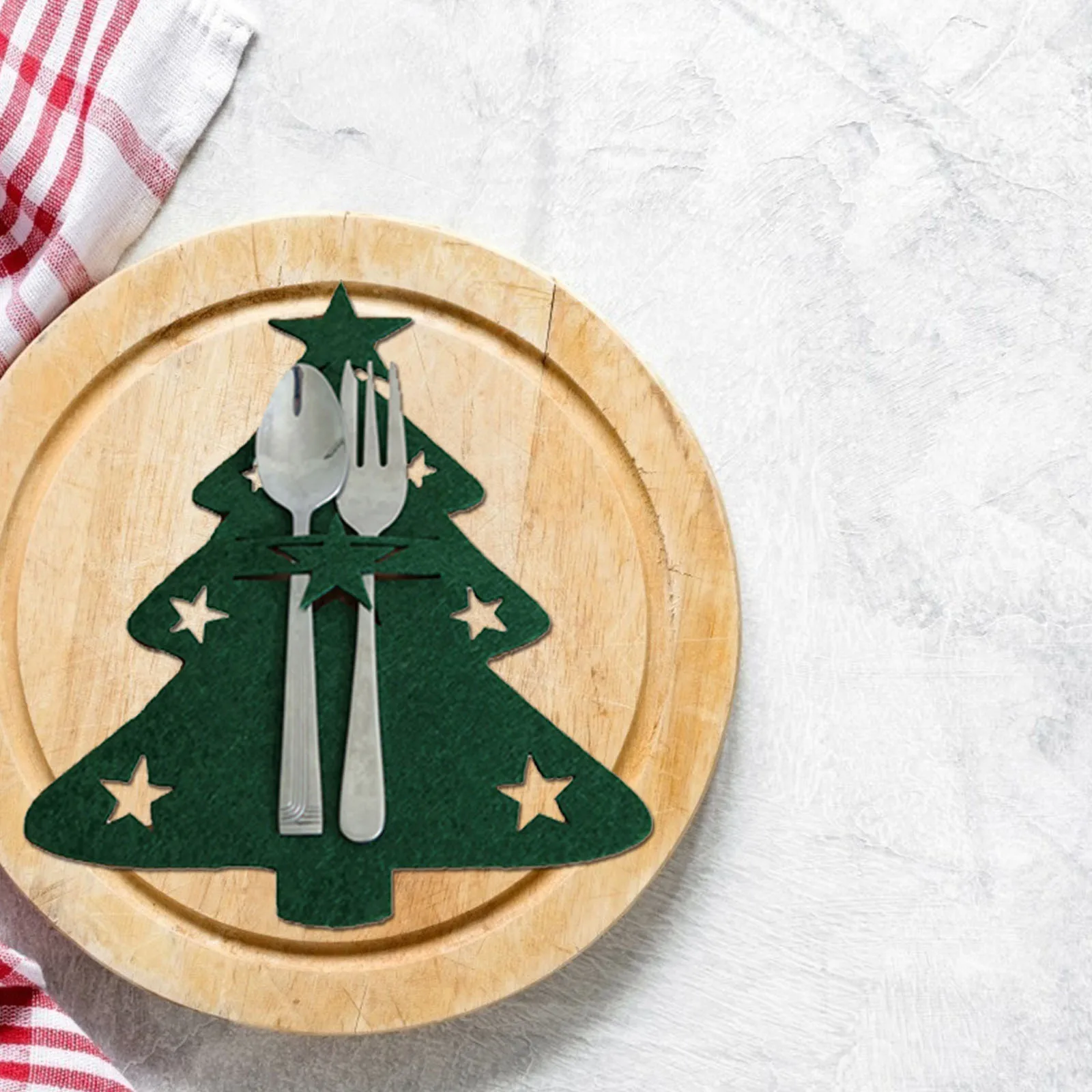 

4Pcs Cutlery Cover Christmas Tree Design Tableware Storage Bag for Dinner Party Decoration Xmas Themed Tableware Holder
