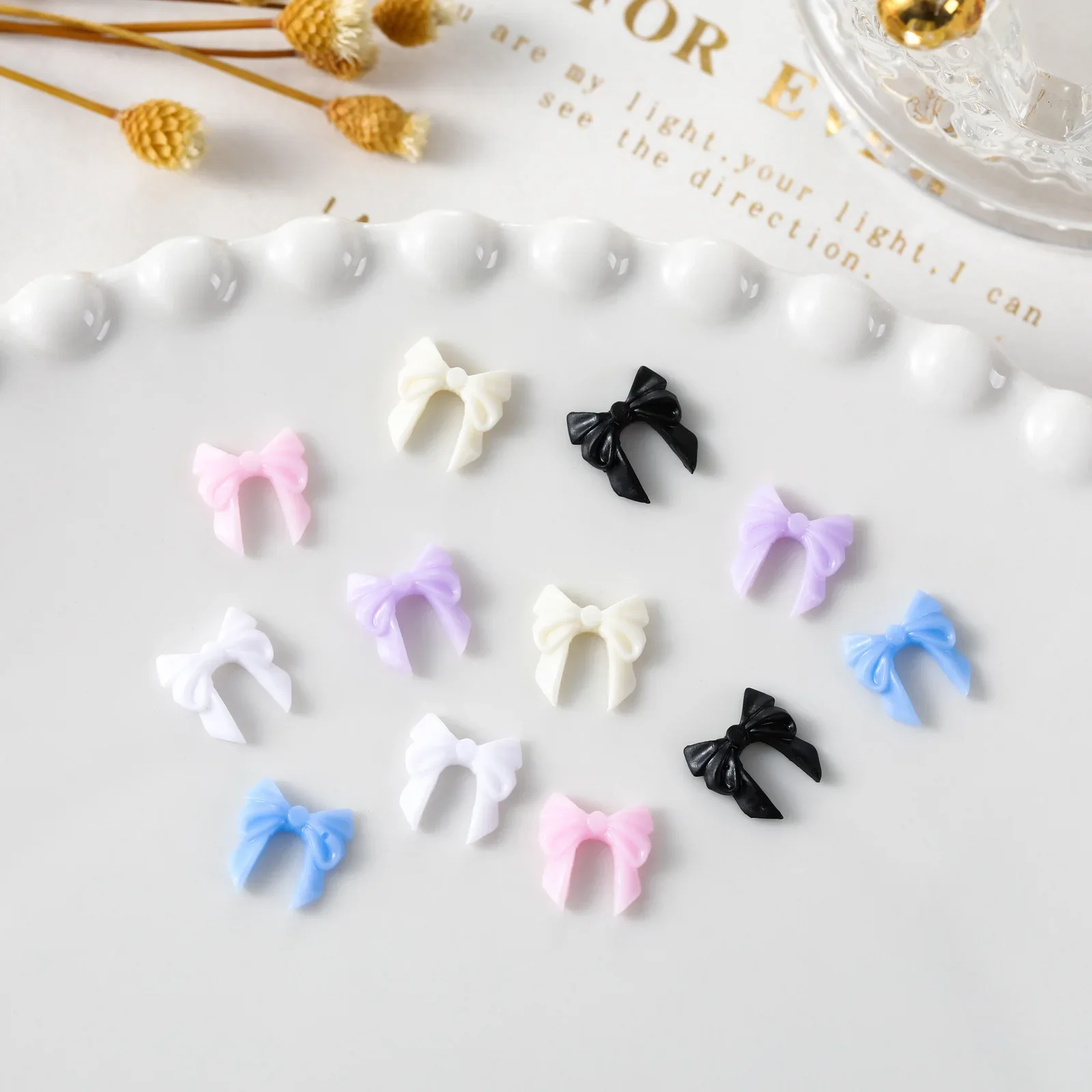 100pcs Resin Mini Bows Planar Flatback Nail Art Kawaii Charms Material Miniature Stickers Craft Accessories and Materials Decals