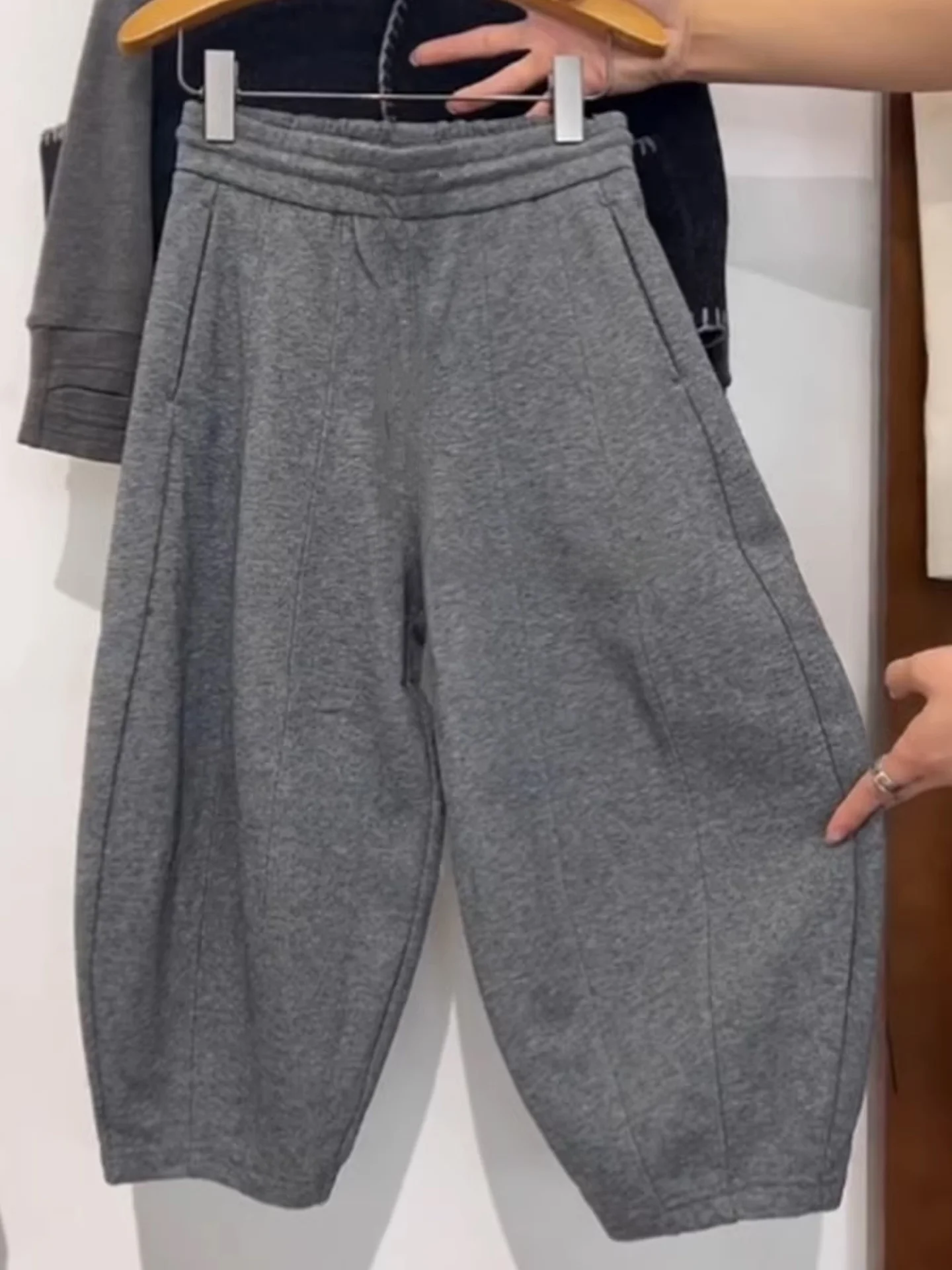 フリース裏地付き子供用パンツ秋冬おしゃれな長ズボン男の子と女の子用ベビー万能アウタースウェットパンツ