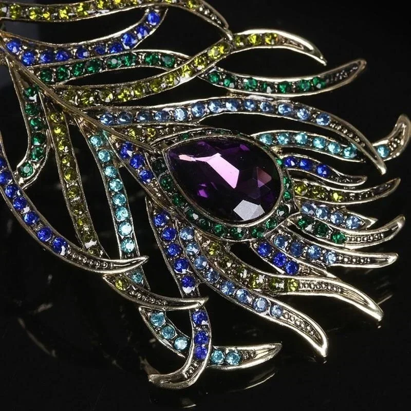 Vintage Peacock Feather Brooch Pin Elegant Lapel Scarf Coat Rhinestone Dress Decor Jewelry Accessory Women Birthday BroochesGift
