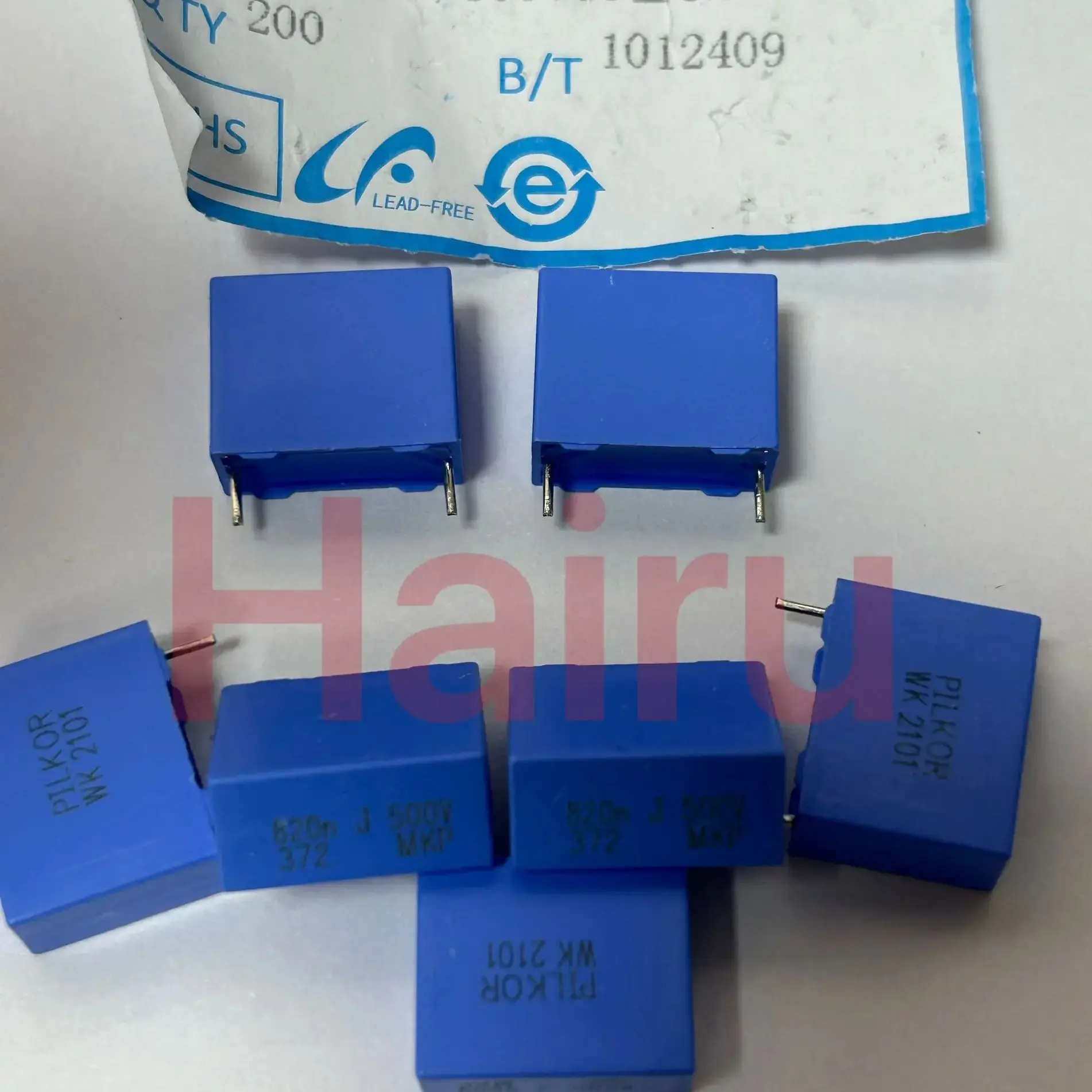 10-50 szt. Nowe kondensatory foliowe 0,82UF 500V PILKOR MKP 500V 0,82UF 820nF P15mm 820NF 500VDC 824 820nJ J 5% PCM15 — zdjęcie produktu 6