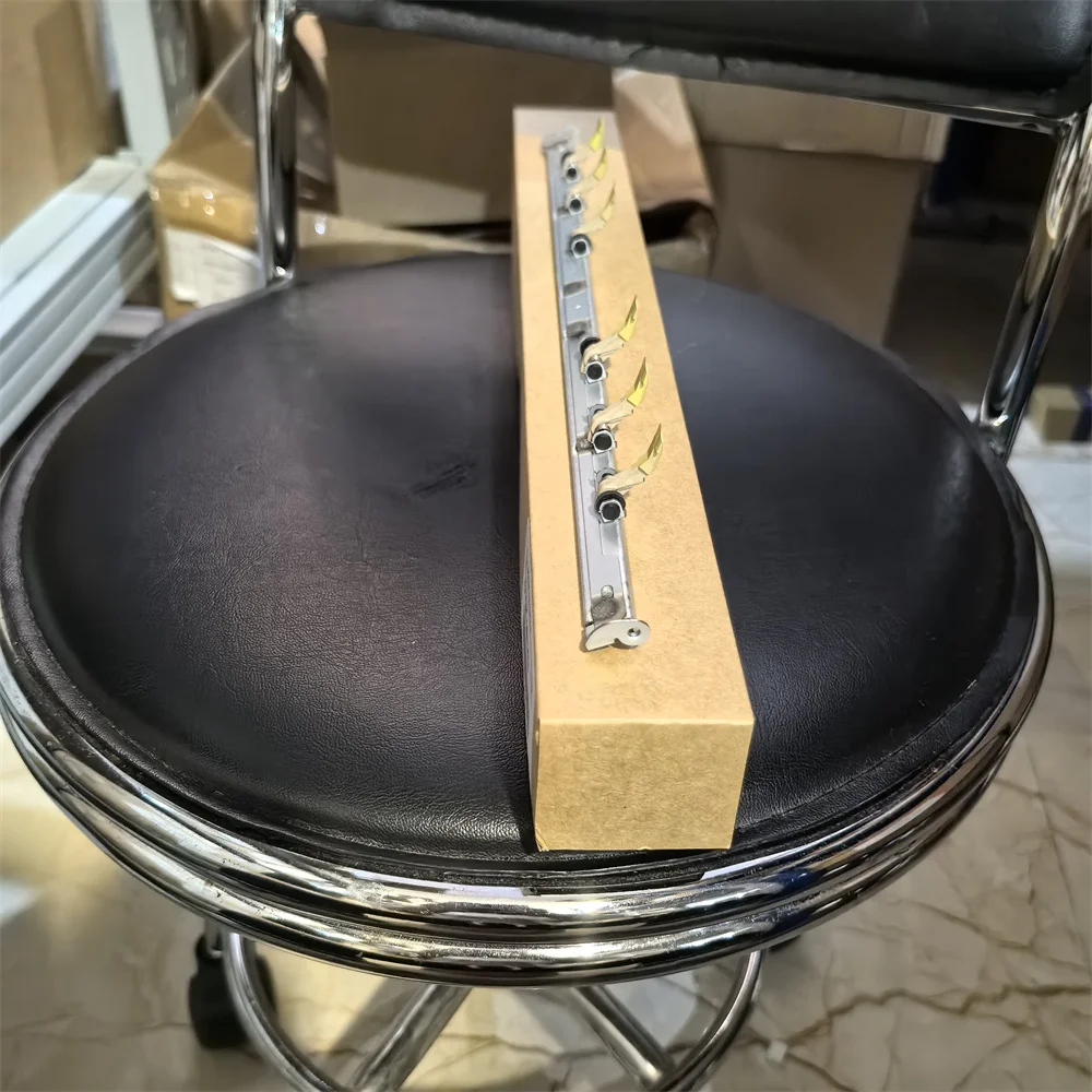 

1шт. Верхний сборщик пальца фьюзера 018K96753 для Xerox DC4110 4110 1100 DC900 4112 4127 900 4595 Разделительный кронштейн с когтями