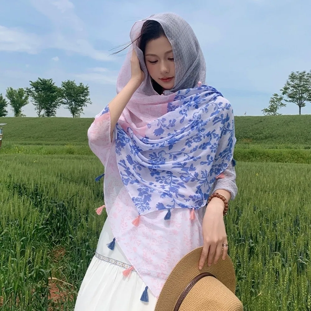 

Elegant Knot Button Sunscreen Scarf Shawl Paisley Tassels Cardigan Cape Large Thin National Style Cloak Outdoor