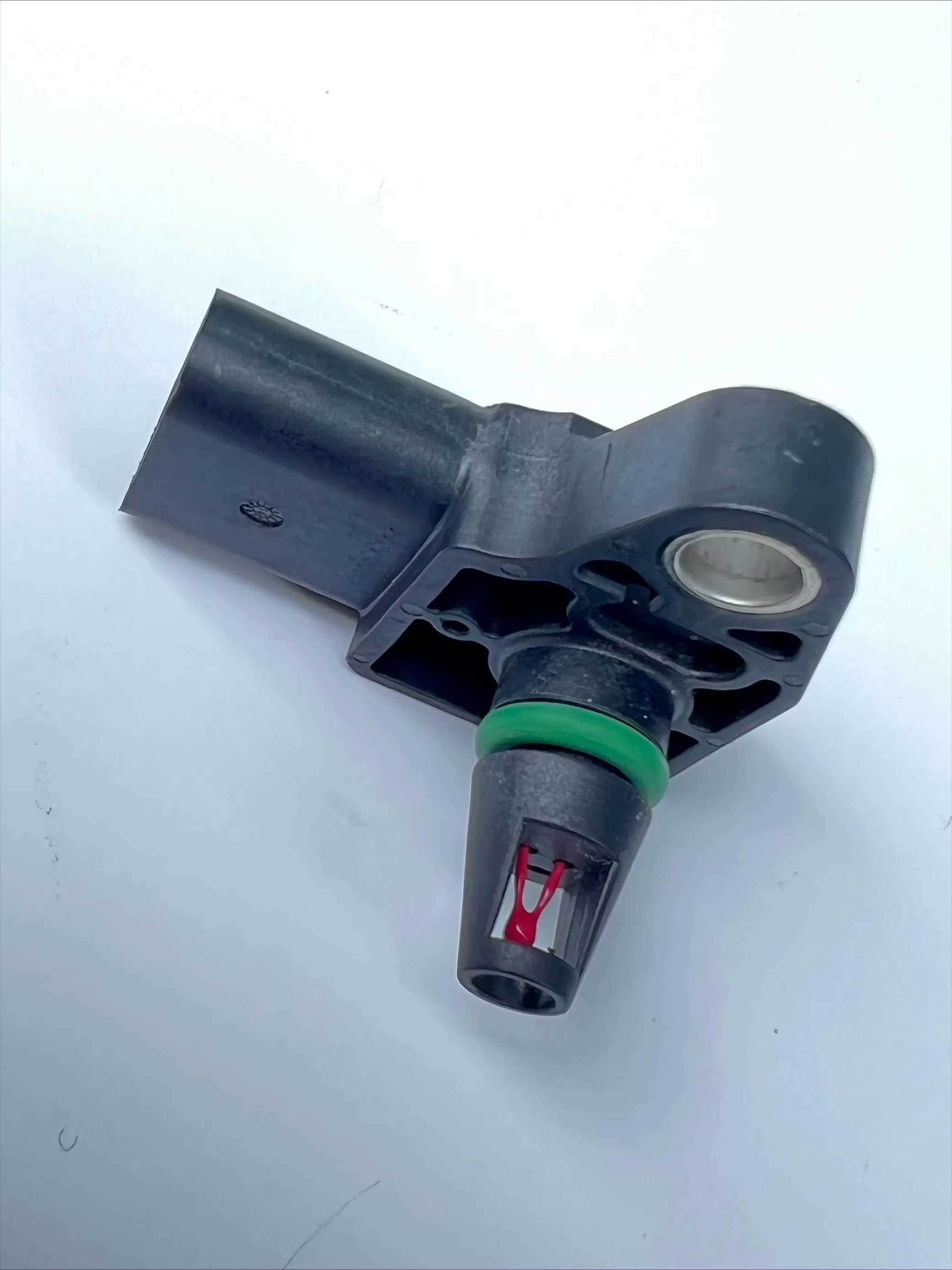 Suitable for Harleys 114 107 temperature sensor, intake pressure sensor 32700065