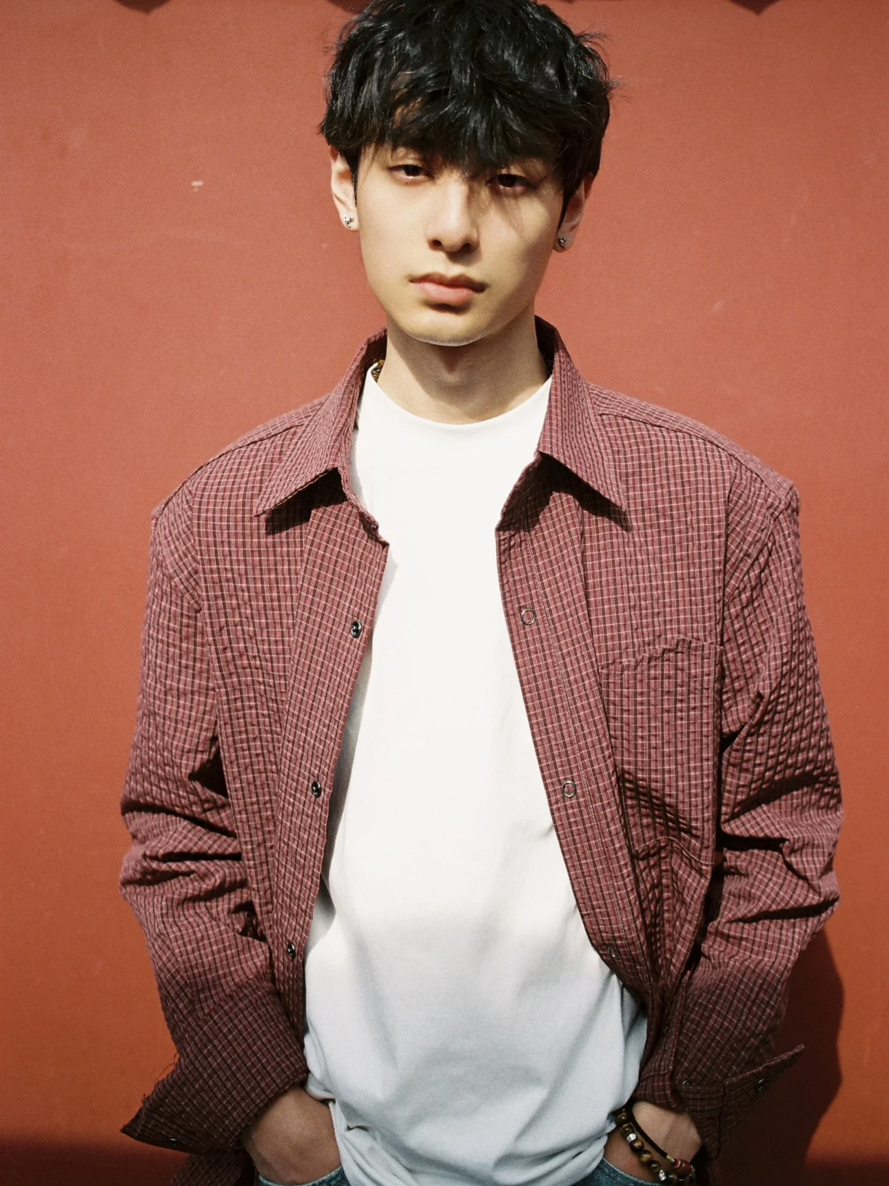 

Coralline Red Long Sve Plaid Brued Destroyed Men's irt Vintage Bubble Design Cleanfit irt Autumn Season Stand Fit