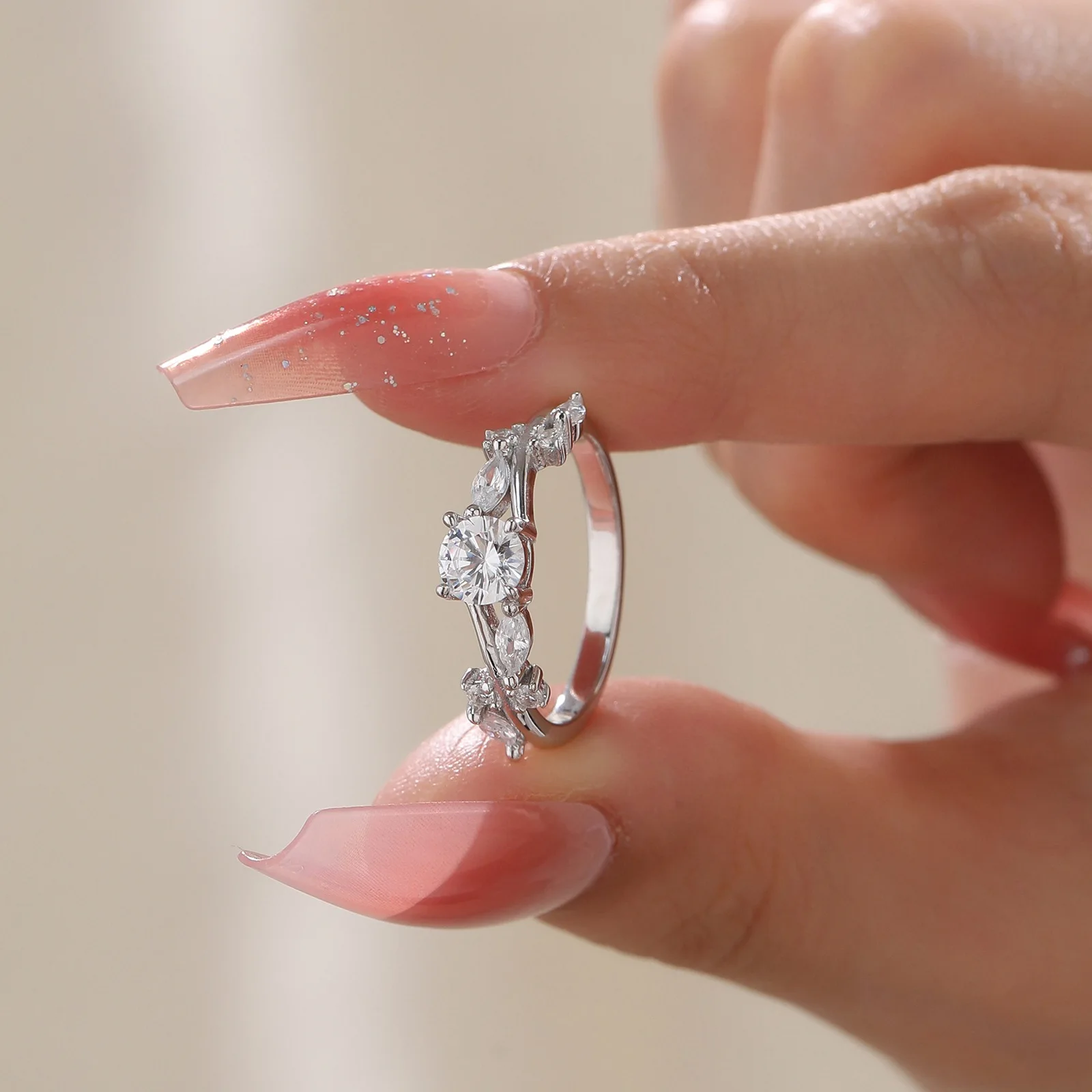 Luxury Ring Women's 0.5ct Moissanite PT950 Platinum - Flower-drop premium feel, 0.5ct quality, entry-level treasure