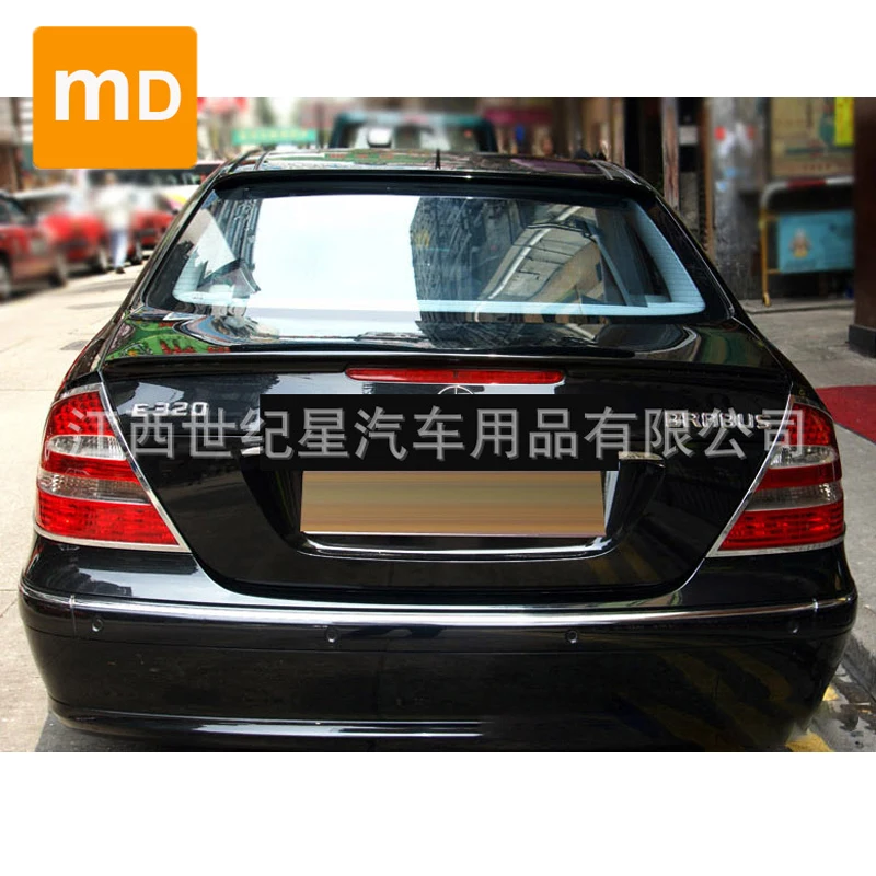 Glossy Black Spoiler Wing For Mercedes Benz W211 Modified E-series E240E230E280 Upgraded AMG E350E63E320 Spoiler Top Wings