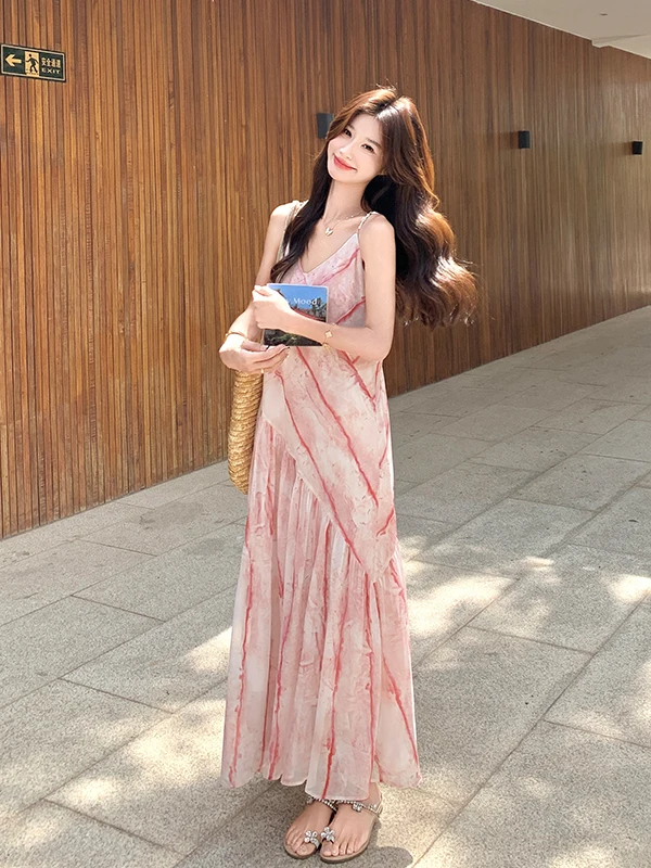 

Розовое асимметричное длинное платье с V-образным вырезом и завышенной талией в корейском стиле, лето 2025, для женщин, корейский стиль, А-силуэт, стройнящее, с завышенной талией, А-силуэт