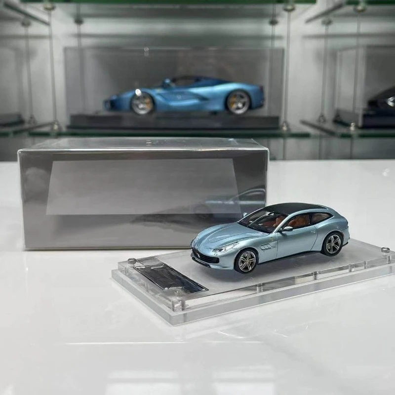 For Phantom Knight Prancing Horse GTC4 Lusso Suitcase 1:64 Alloy Collection Car Model Ornament