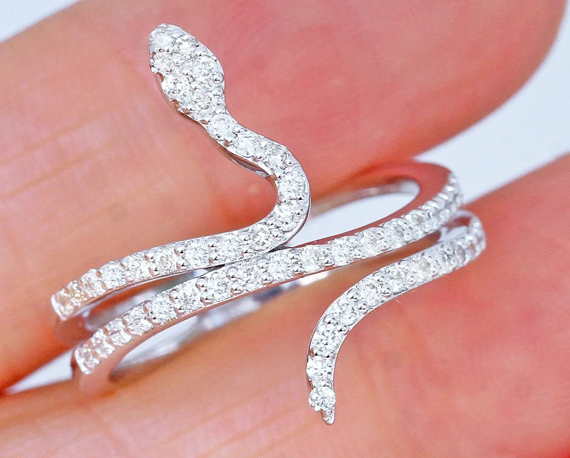 Retro Animal Jewelry Fashion 925 Stamp Silver Snake Rings for Men Women Personality Punk Rock CZ Crystal Ring Vintage Jewelry