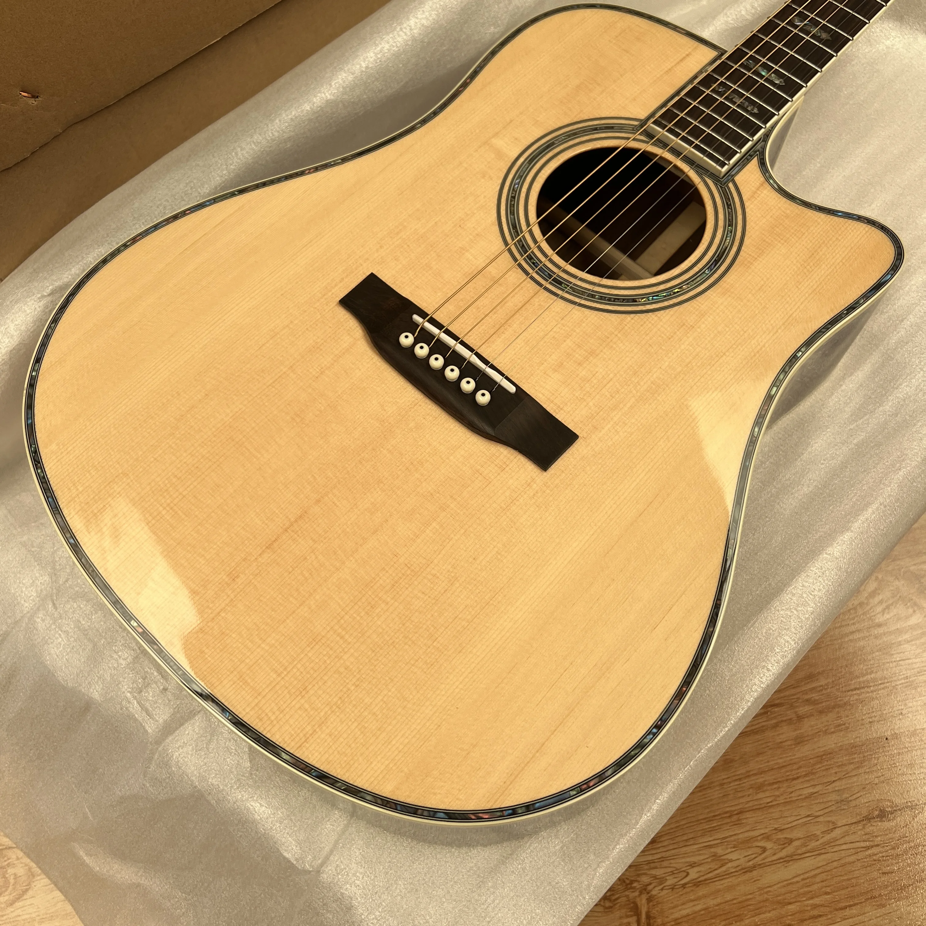 

New Arrival 41# Cutway 45 Model Spruce Top Acoustic Guitar Abalone Inlay Jumbo Frets In Natural