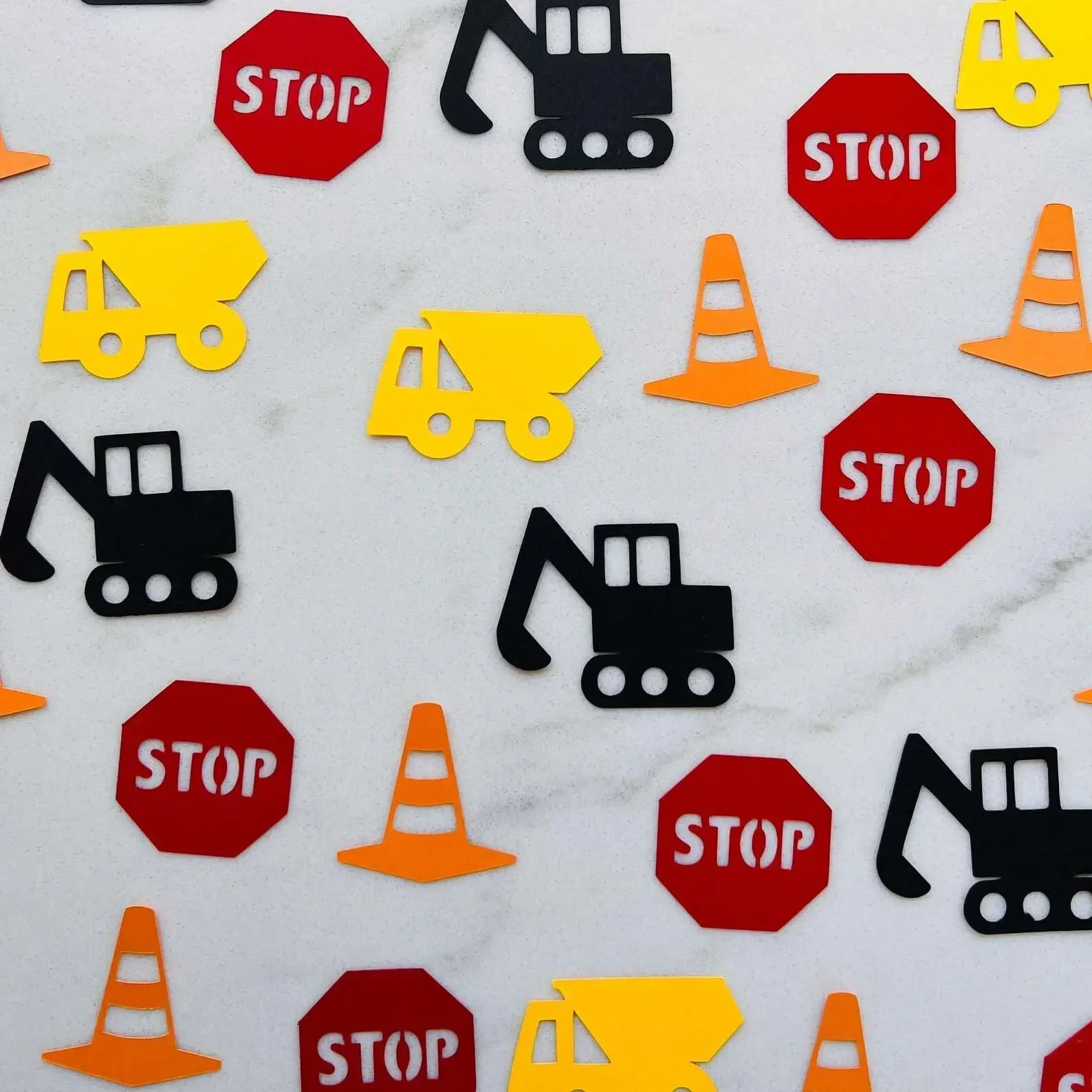 1 حقيبة لودر أطفال بالريموت كنترول ورقة النثار حفارة الجدول مبعثر للأطفال الصبي البناء موضوع عيد ميلاد الطفل دش ديكور الحفلات