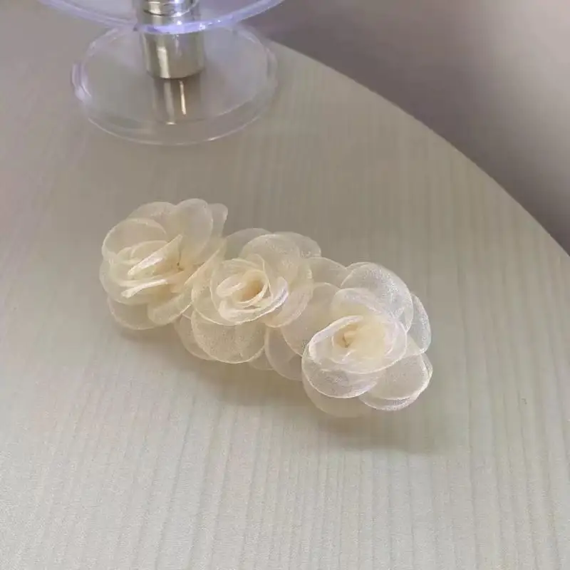 1 Stück weiße Rosenblüten-Haarspangen für Frauen, elegante Organza-Satin-Haarspangen, Braut-Haarschmuck für Hochzeit, Party – Detail 11