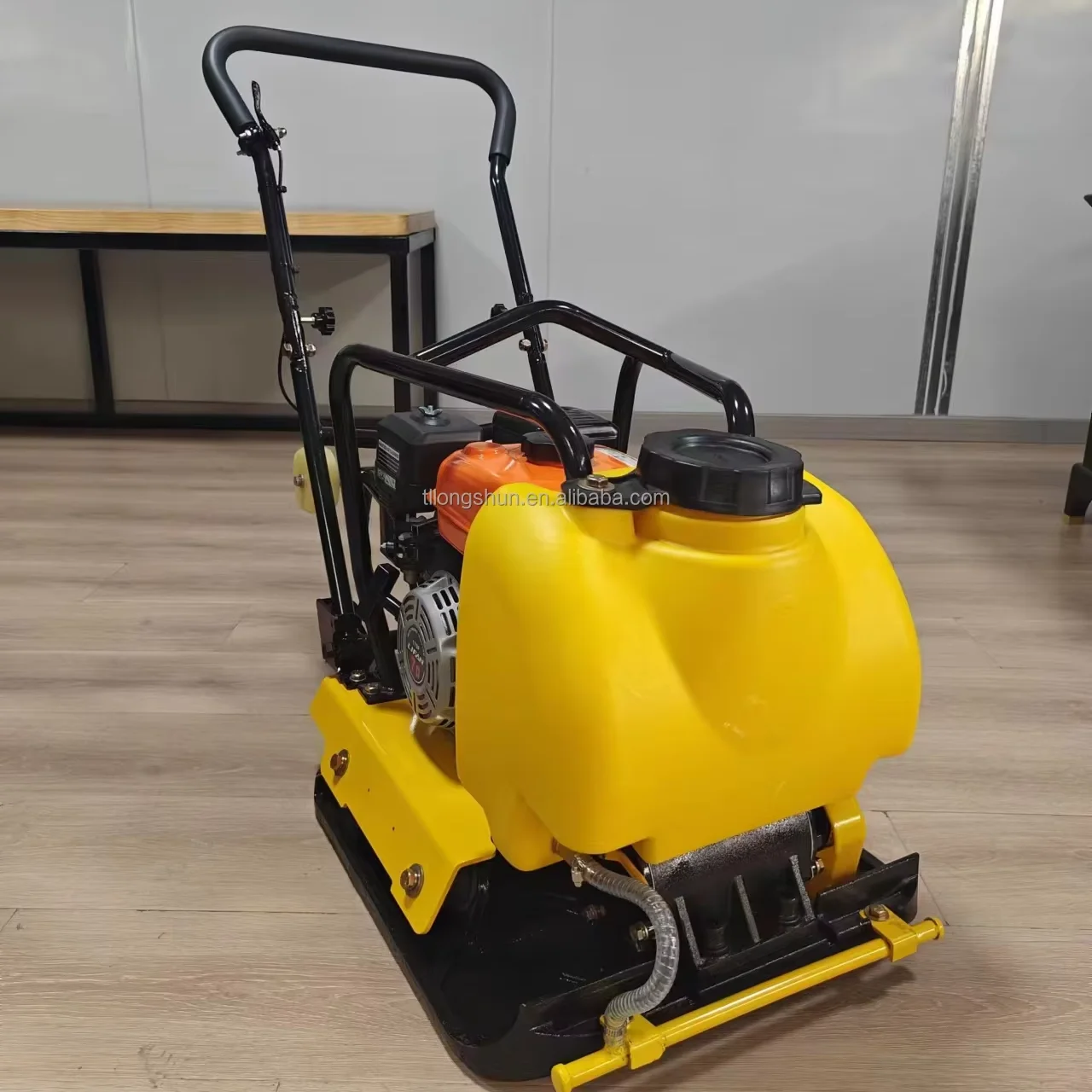 Factory   Small Flat Compacted Road Compacting Construction Machinery Core Engine Component