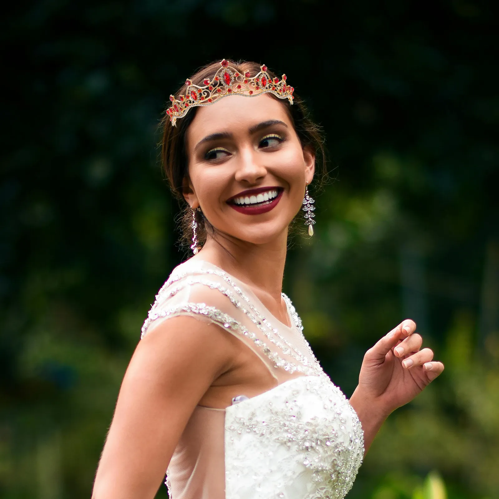 Rhinestone Bridal Crown Elegant Sparkling Wedding Tiara Lightweight Headpiece for Bride Birthday Party Stage Performance