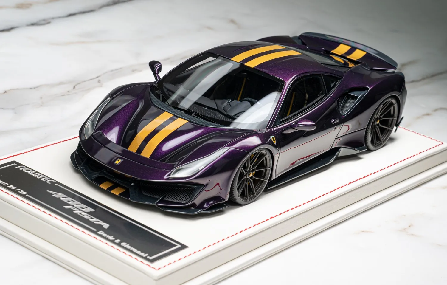 Davis & Giovanni 1:18 488 Pista Purple Diecast Model Car Resin Limited edition