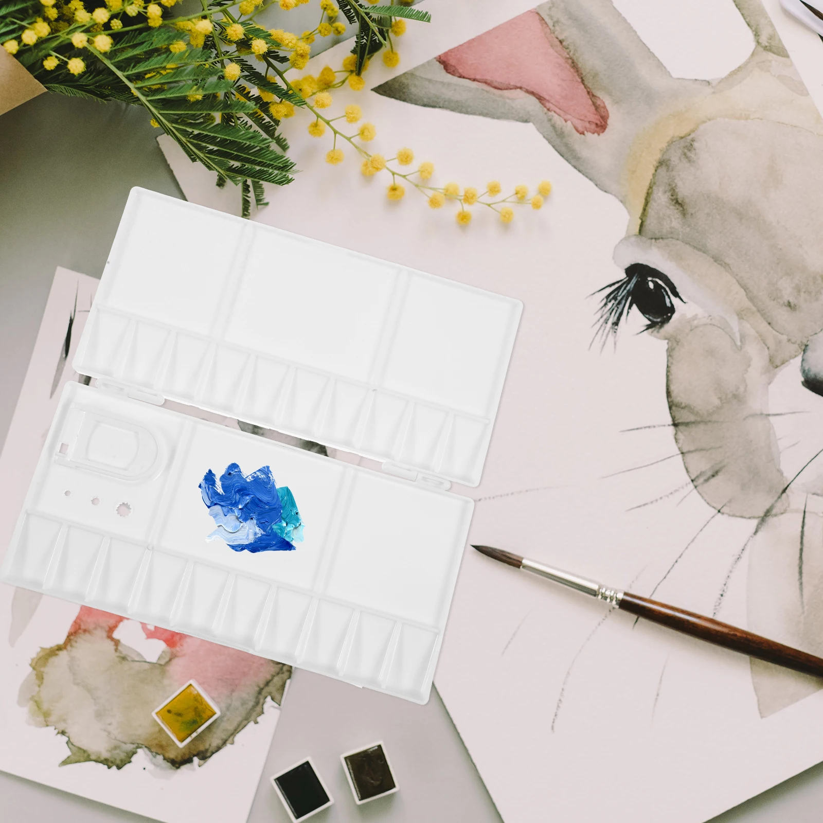 

Plastic Watercolor Pigment Box Fine Craftsmanship Durable Color Mixing Tray for Artists Painters Students DIY Painting Tools