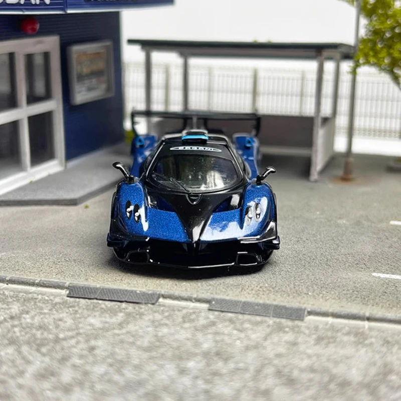 Tarmac Works 1:64 R Zonda سبيكة محاكاة نموذج سيارة مجموعة ثابتة مزينة هدايا العيد اللعب