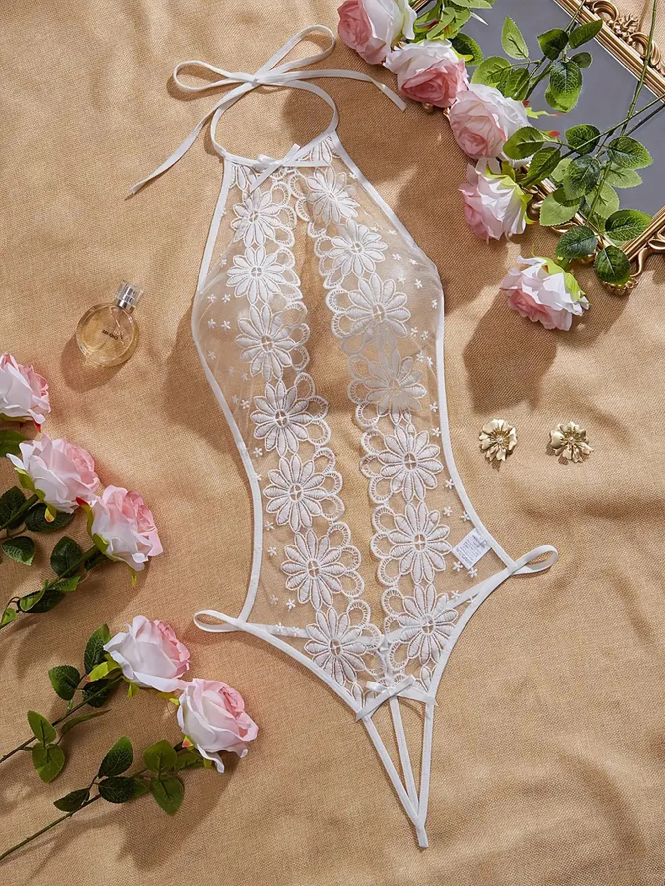 Sensual Daisy Embroidery Teddy With See-through Sexy Lingerie Backless Design Crotchless Bodysuit Perfect For Romantic Occasions