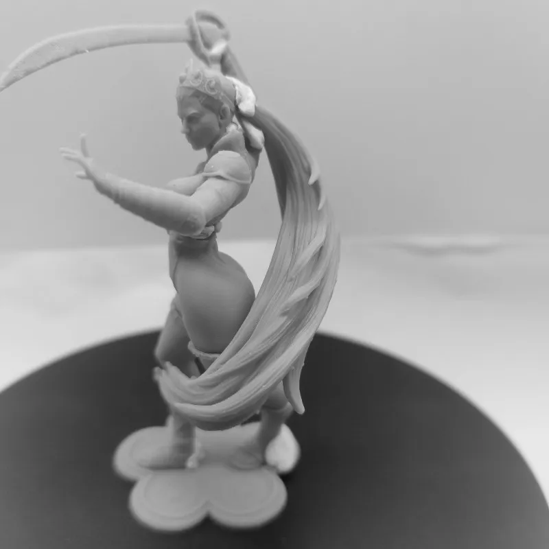 

1/24 Scale 75mm height Resin European Court Noble Plump Woman Sword Dance Scene Assemble Model Kit Unpainted 3D statue DIY toy