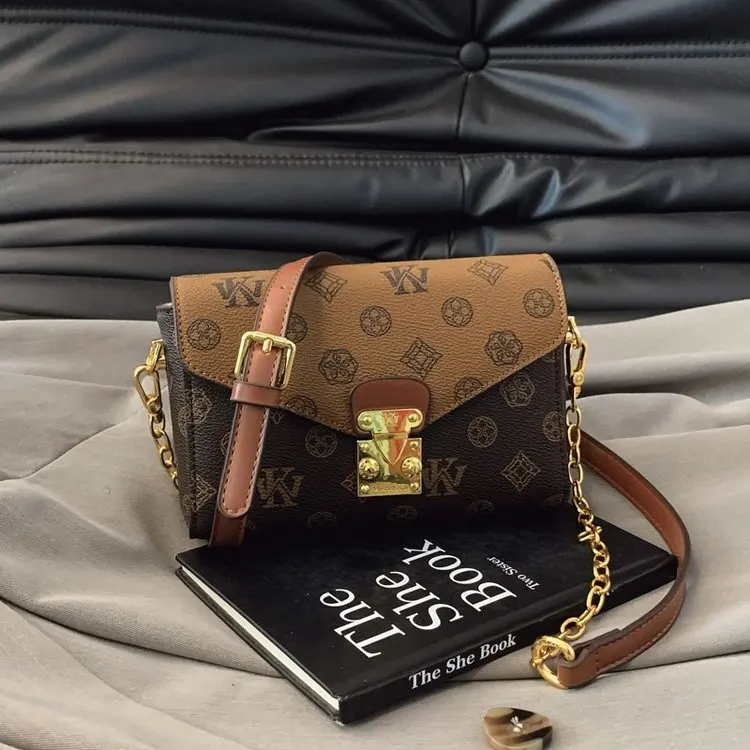 

Premium Solid Color Retro Diaper Bag Trendy Crossbody Handbag For Women Stylish Leather Tote Messenger